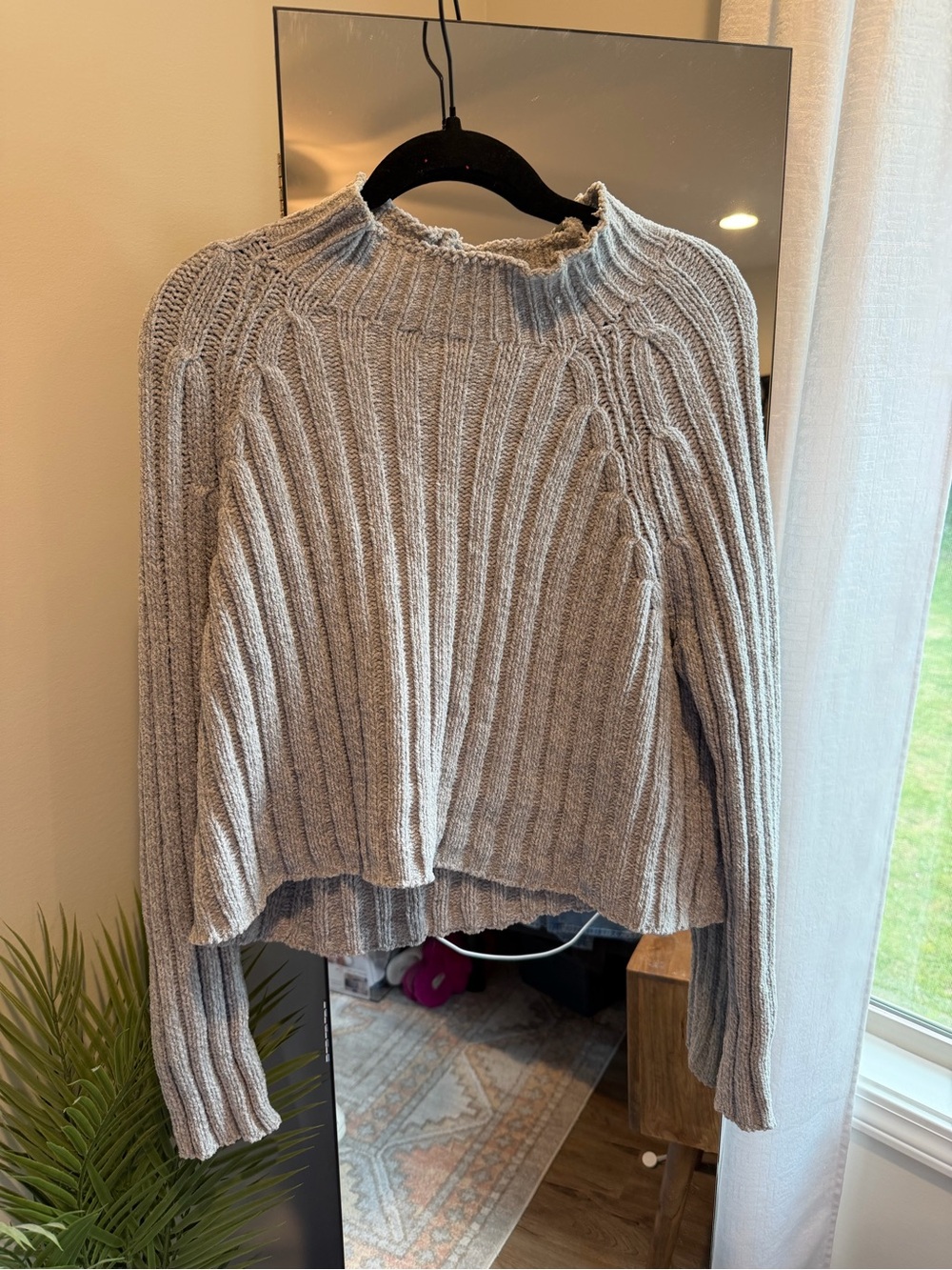 American Eagle Gray Ribbed Crop Turtleneck Sweater